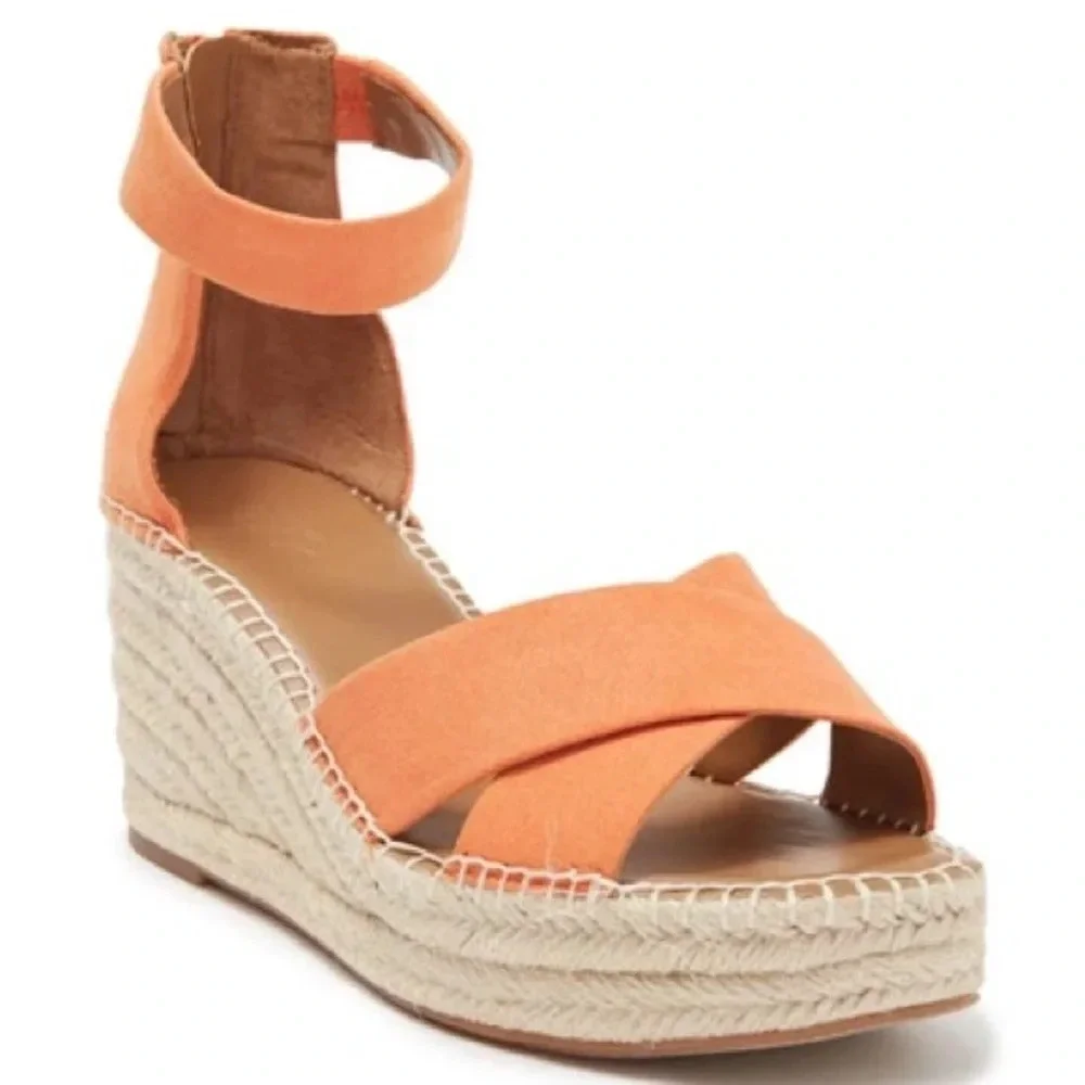 NORDSTROM RACK Caroline Platform Wedge in orange size: 5.5